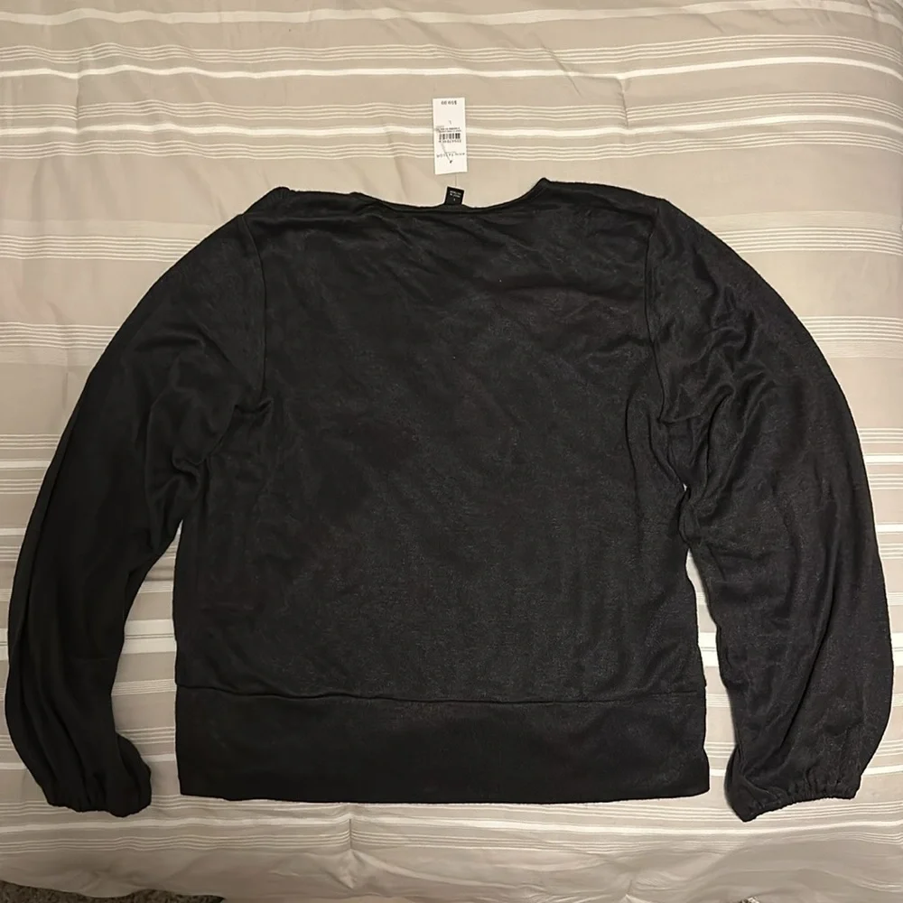 Sweater - Picture 2 of 3
